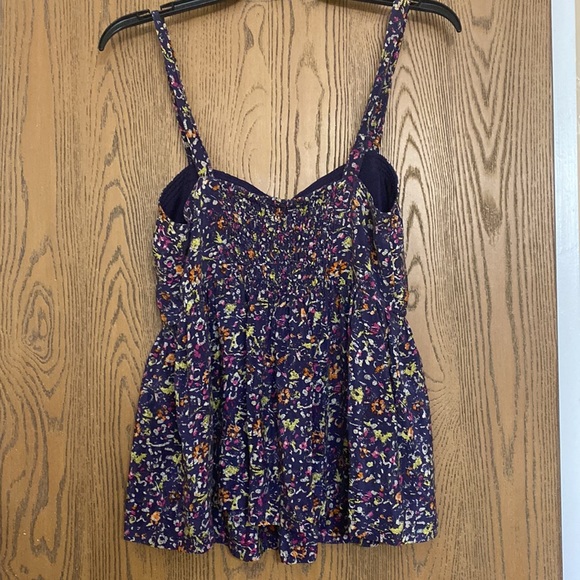 Abstract Tank - Picture 2 of 3